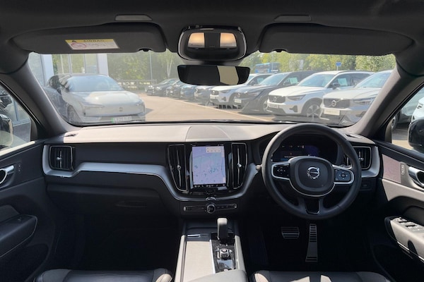 Used Volvo XC60 2022 for sale - 75563883: Photo 3