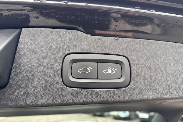 Used Volvo V60 2019 for sale - 76295589: Photo 20