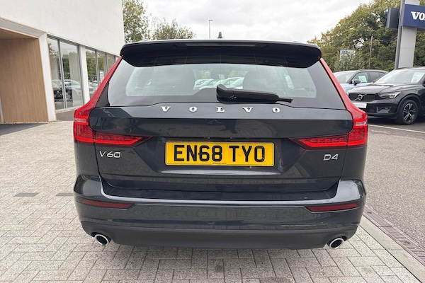 Used Volvo V60 2019 for sale - 76295589: Photo 8