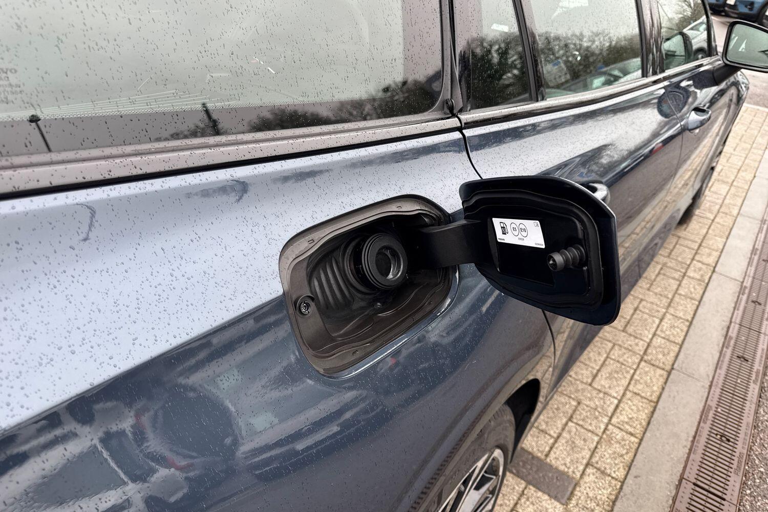 Used Volvo V60 2025 for sale - 77142940: Photo 19