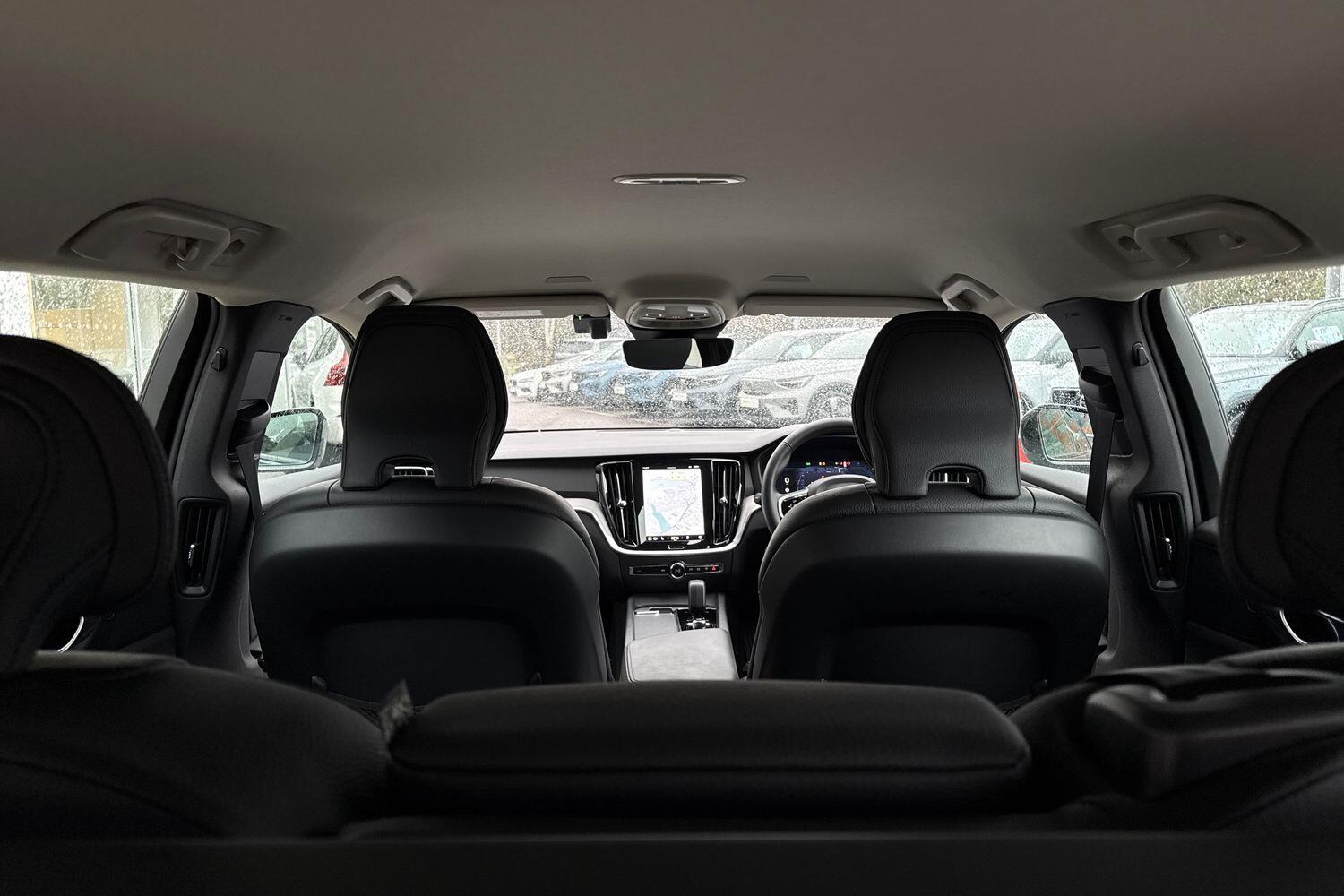 Used Volvo V60 2025 for sale - 77142940: Photo 22