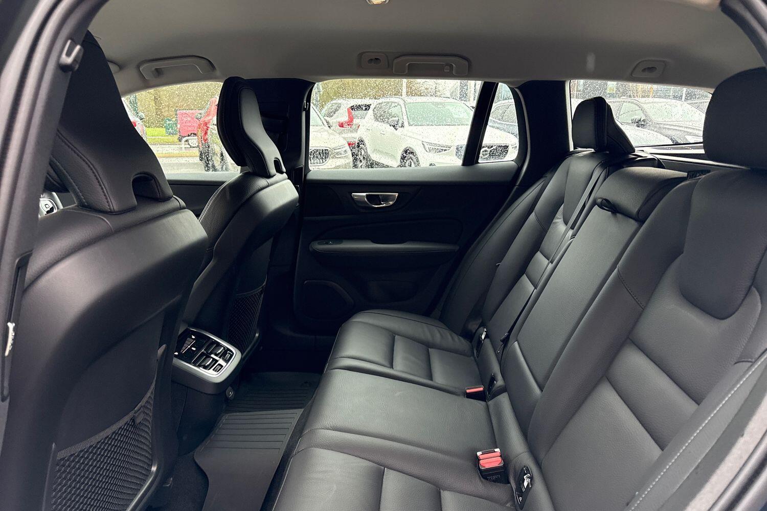 Used Volvo V60 2025 for sale - 77142940: Photo 30