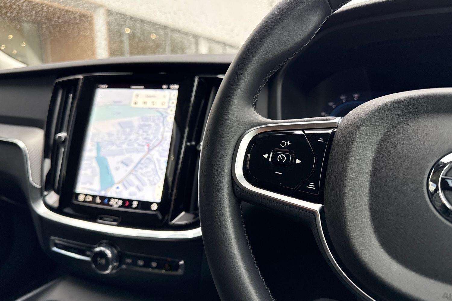 Used Volvo V60 2025 for sale - 77142940: Photo 36