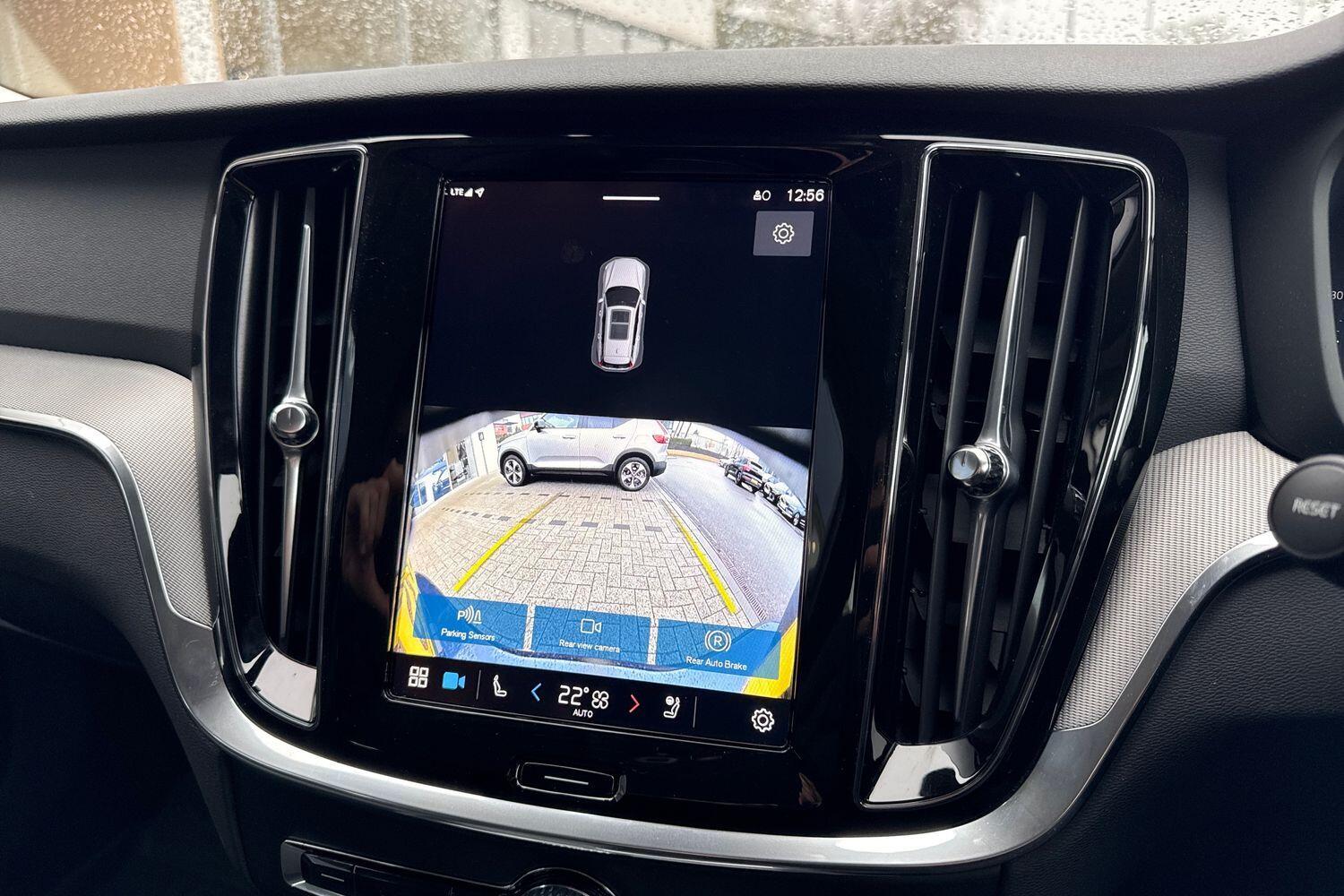 Used Volvo V60 2025 for sale - 77142940: Photo 4