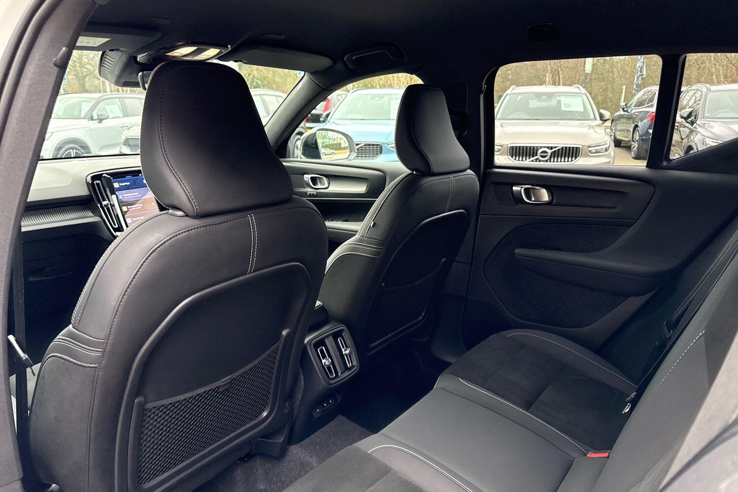 Used Volvo XC40 2025 for sale - 77331482: Photo 30