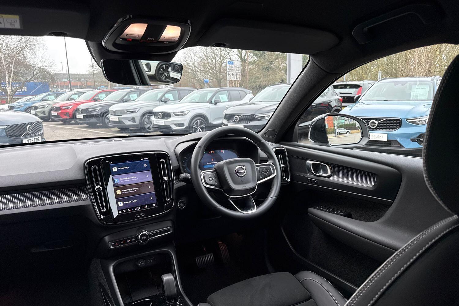 Used Volvo XC40 2025 for sale - 77331482: Photo 32