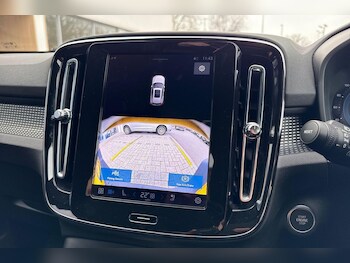 Used Volvo XC40 2025 for sale - 77331482: Photo