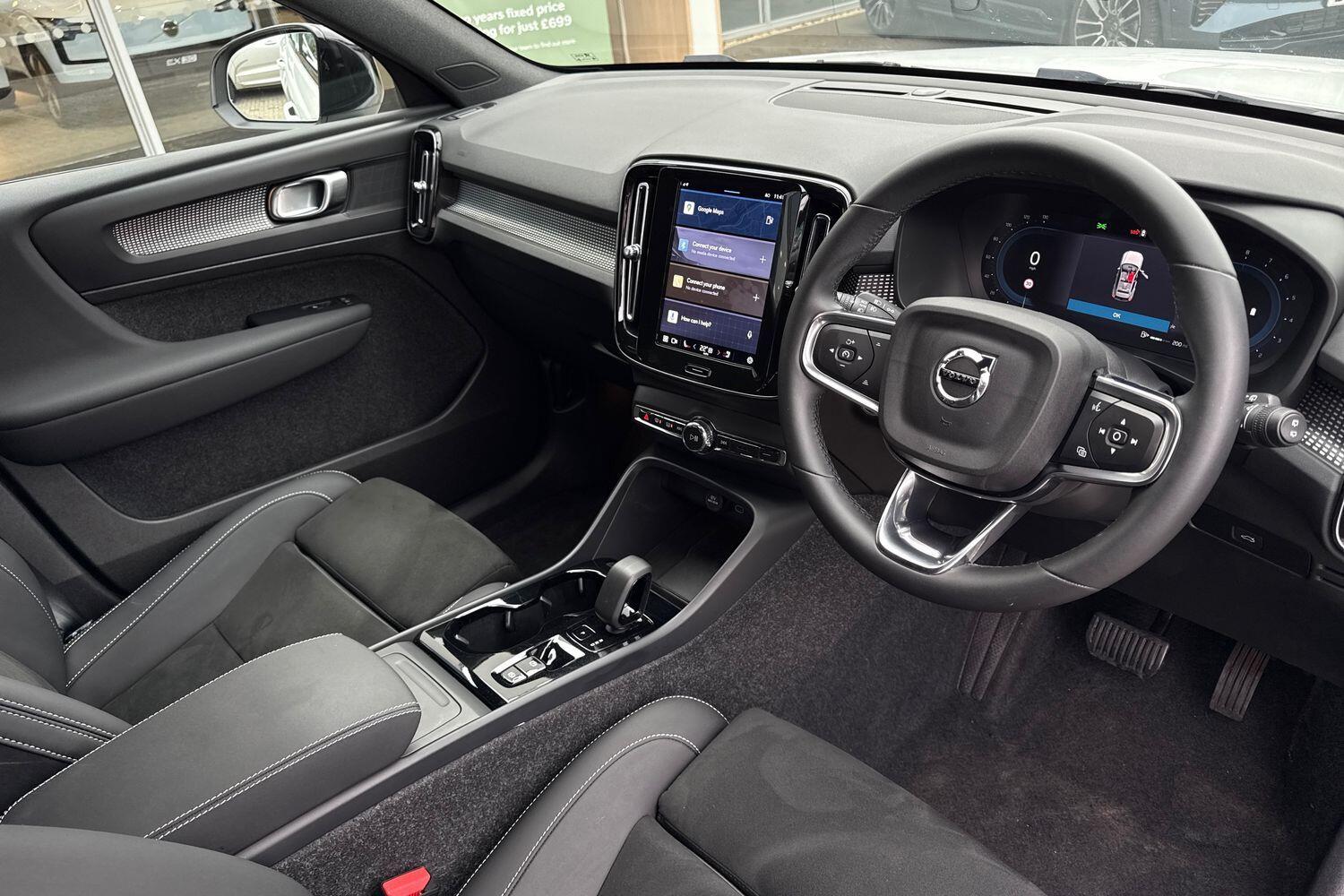Used Volvo XC40 2025 for sale - 77331482: Photo 5
