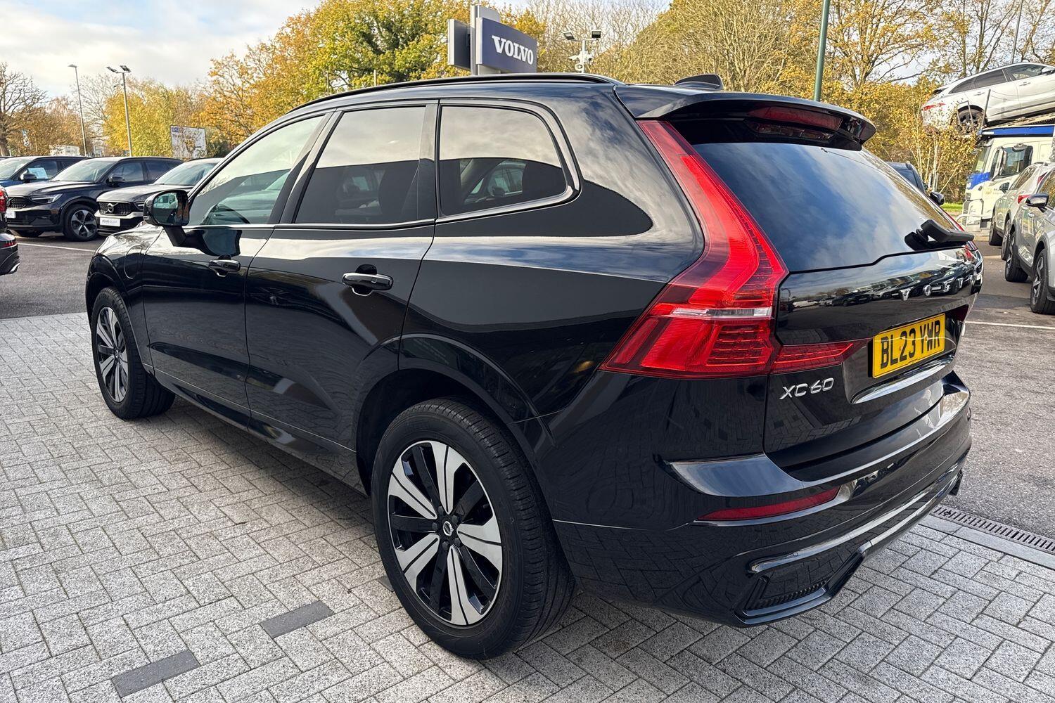 Used Volvo XC60 2023 for sale - 76657878: Photo 10