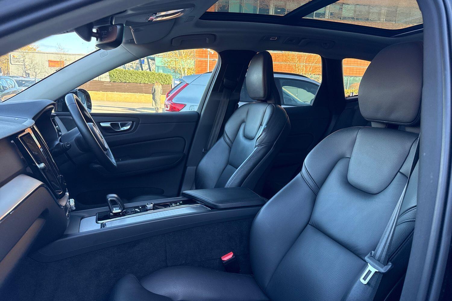 Used Volvo XC60 2023 for sale - 76657878: Photo 28