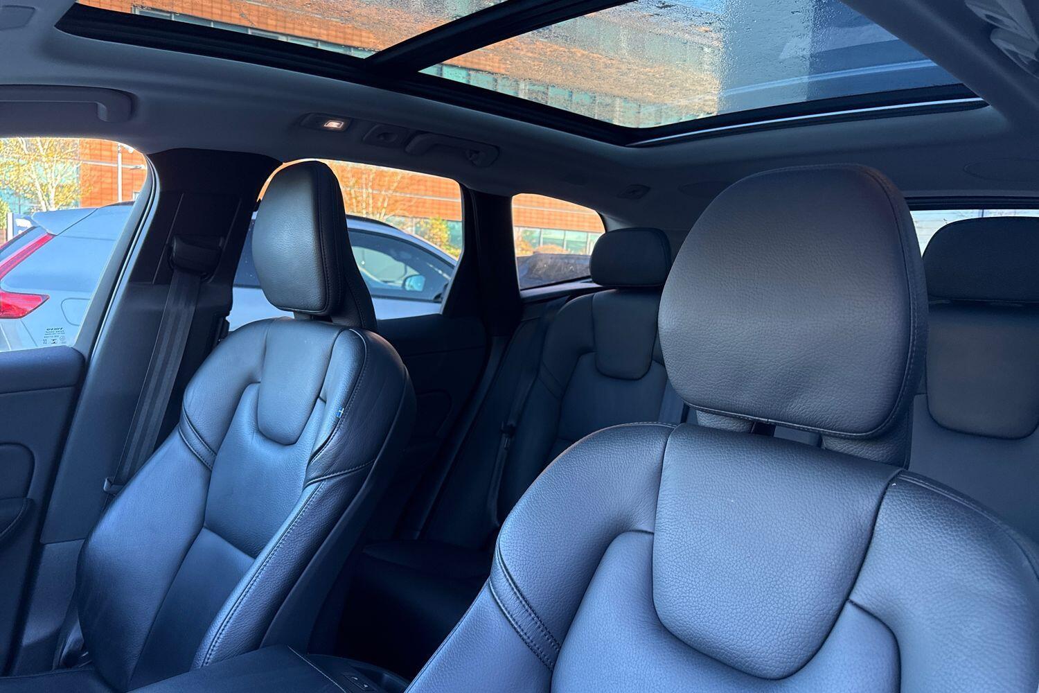 Used Volvo XC60 2023 for sale - 76657878: Photo 29