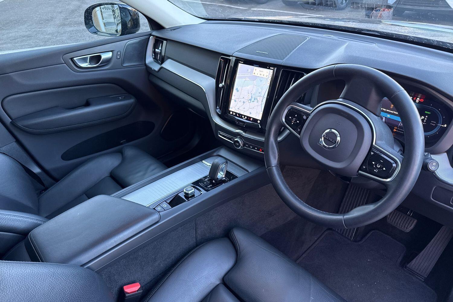 Used Volvo XC60 2023 for sale - 76657878: Photo 6