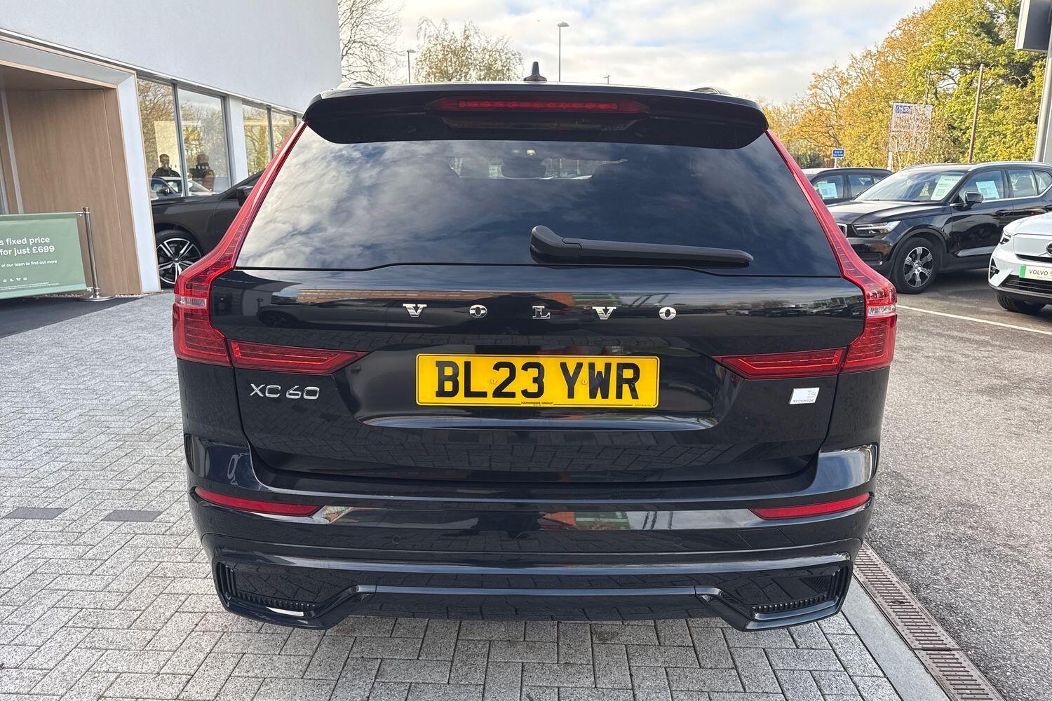 Used Volvo XC60 2023 for sale - 76657878: Photo 9