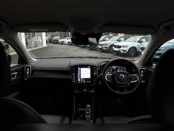 Used Volvo XC40 2022 for sale - 77255324: Photo