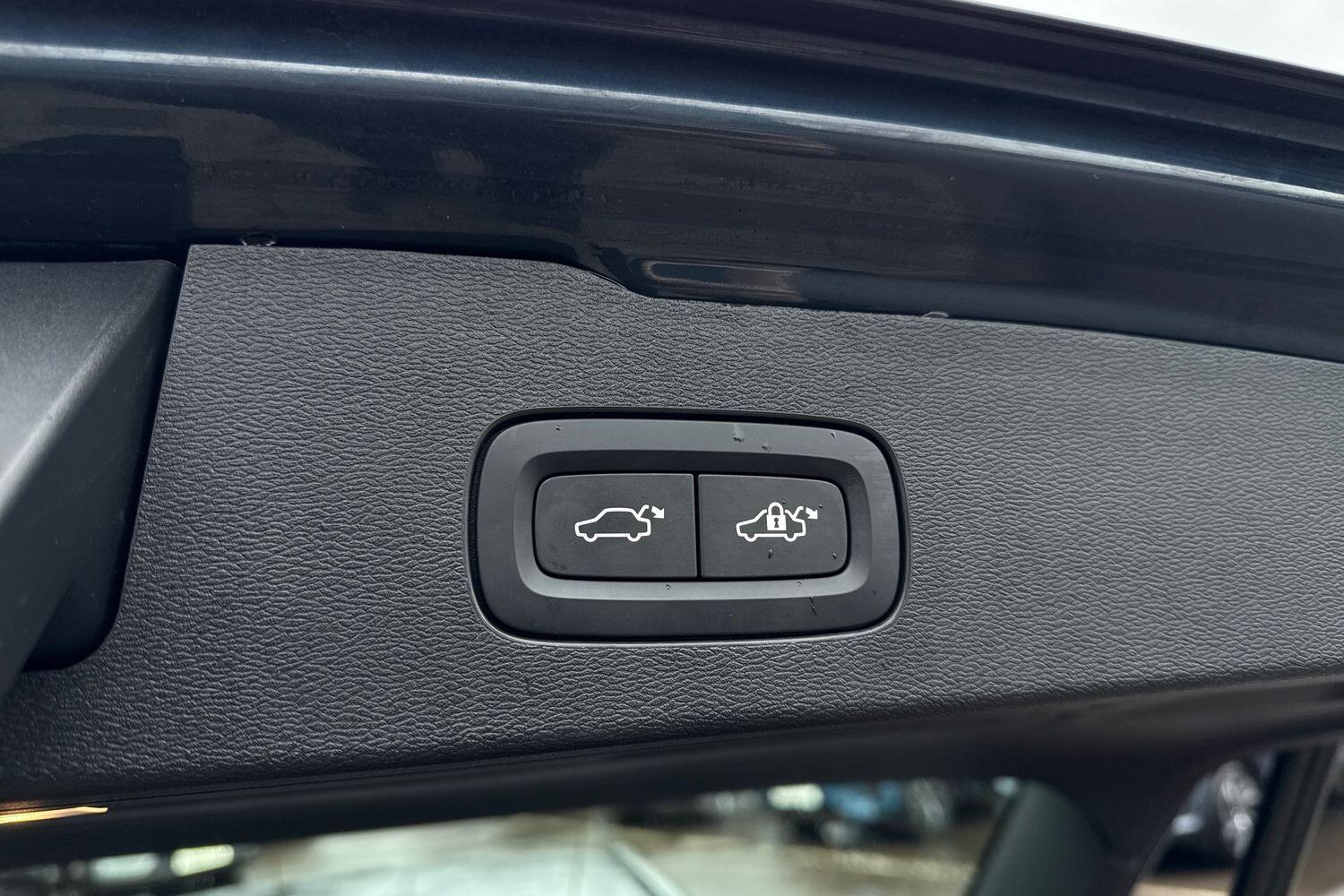 Used Volvo V60 for sale - 77671679: Photo 19