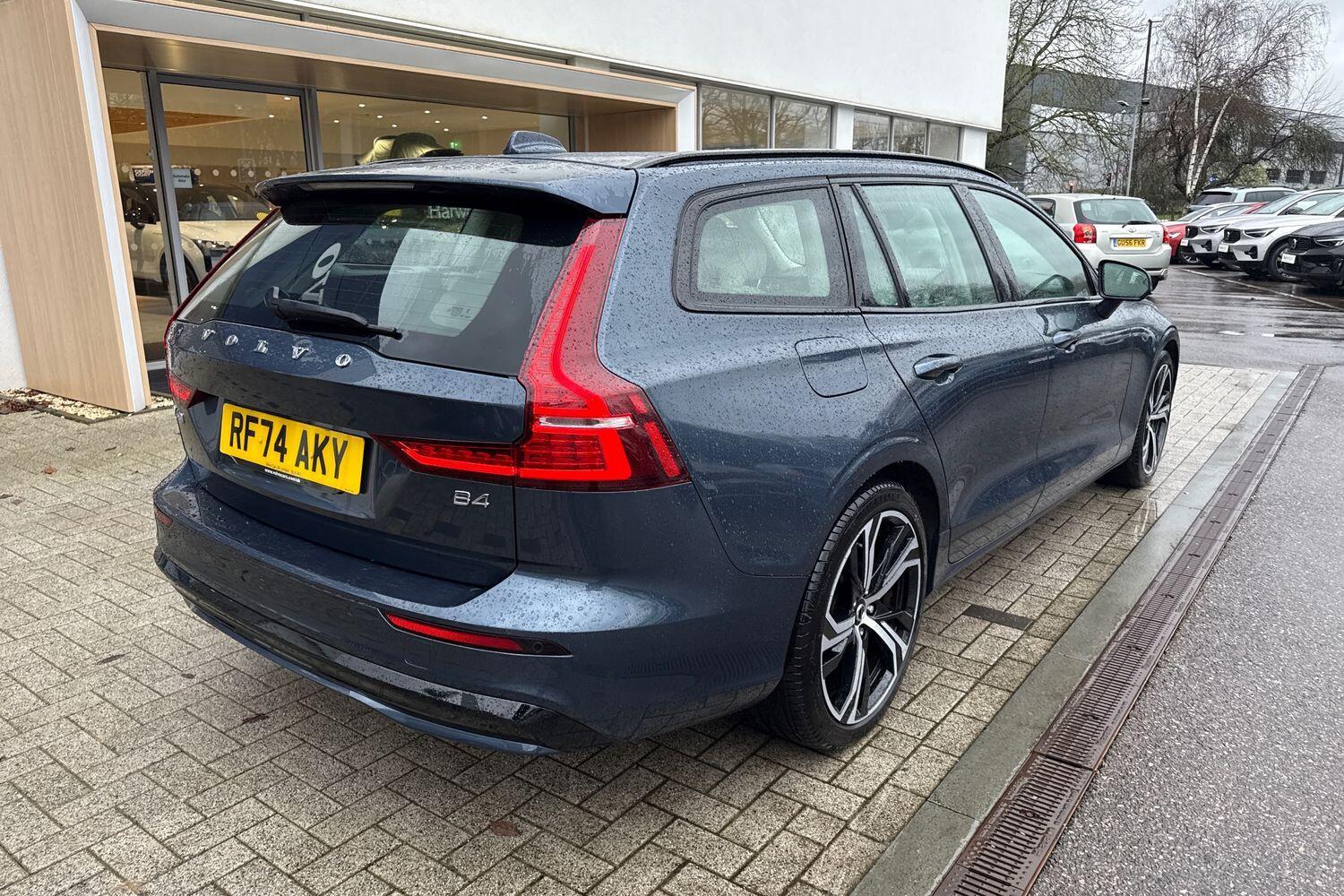 Used Volvo V60 for sale - 77671679: Photo 8