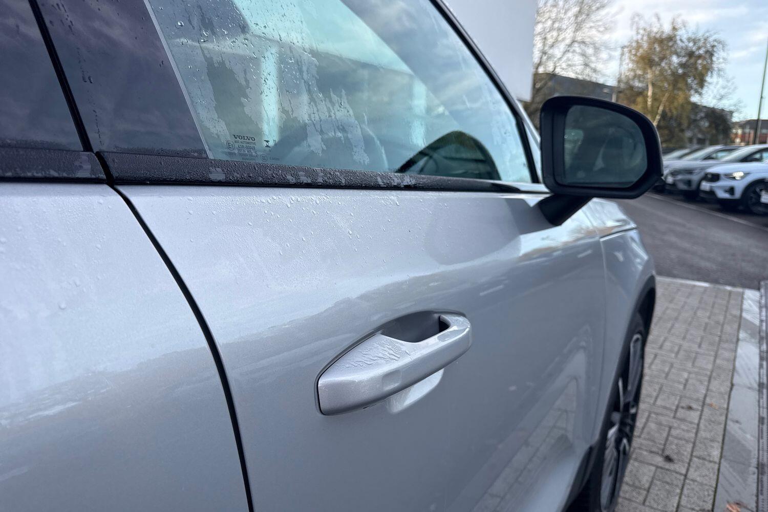 Used Volvo XC40 2024 for sale - 76573665: Photo 17