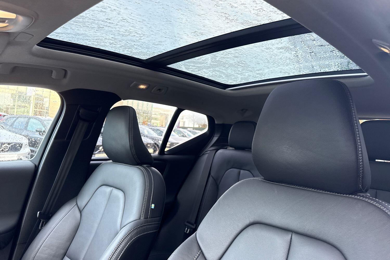 Used Volvo XC40 2024 for sale - 76573665: Photo 29