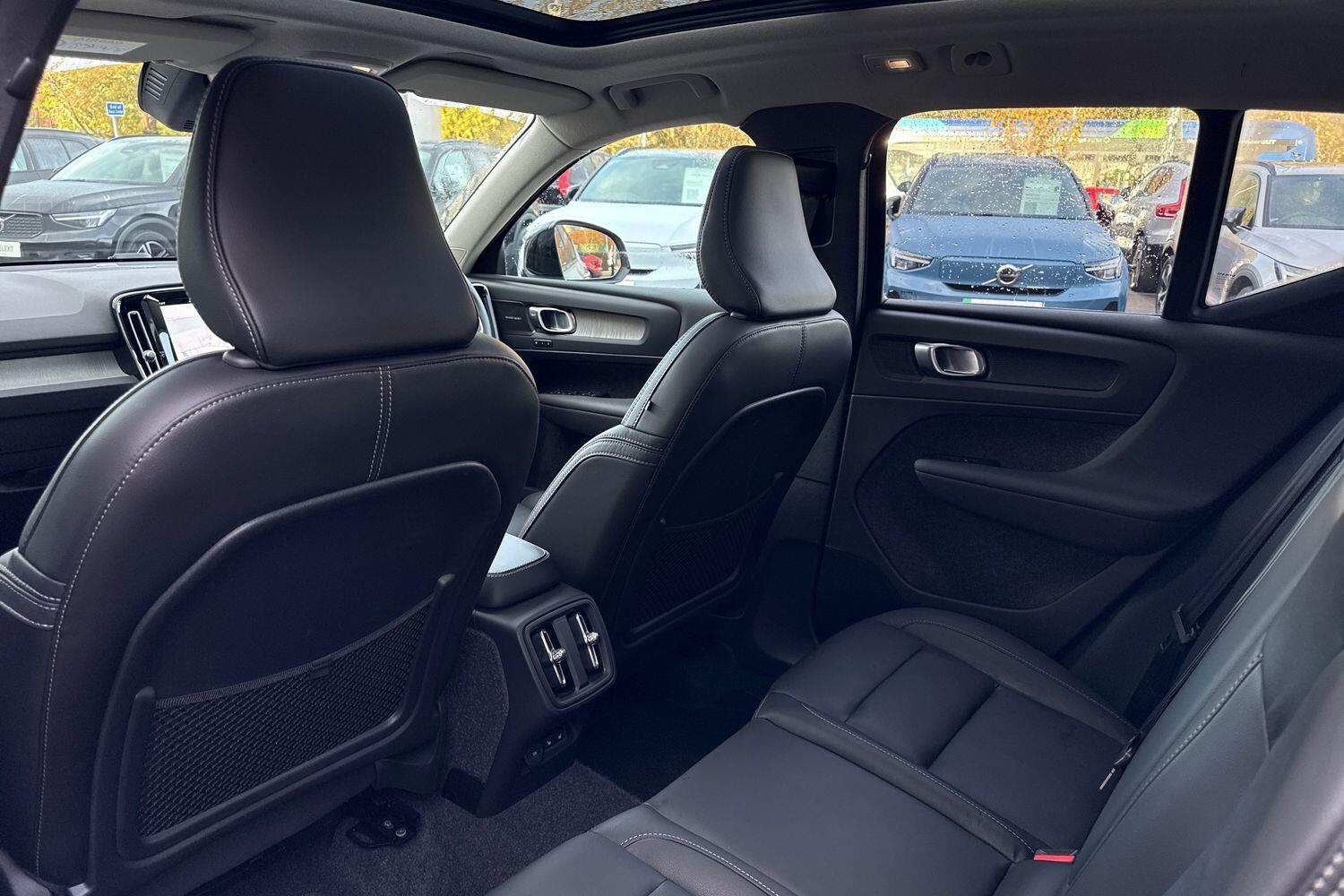 Used Volvo XC40 2024 for sale - 76573665: Photo 31