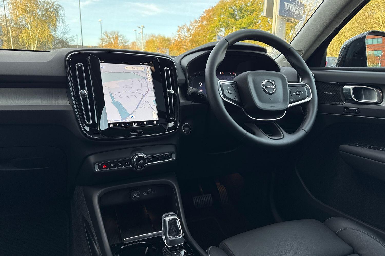 Used Volvo XC40 2024 for sale - 76573665: Photo 35