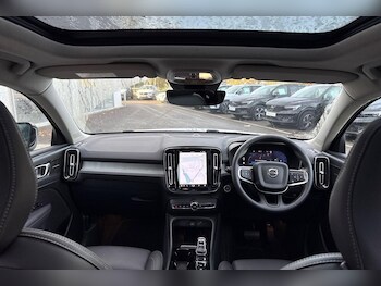 Used Volvo XC40 2024 for sale - 76573665: Photo