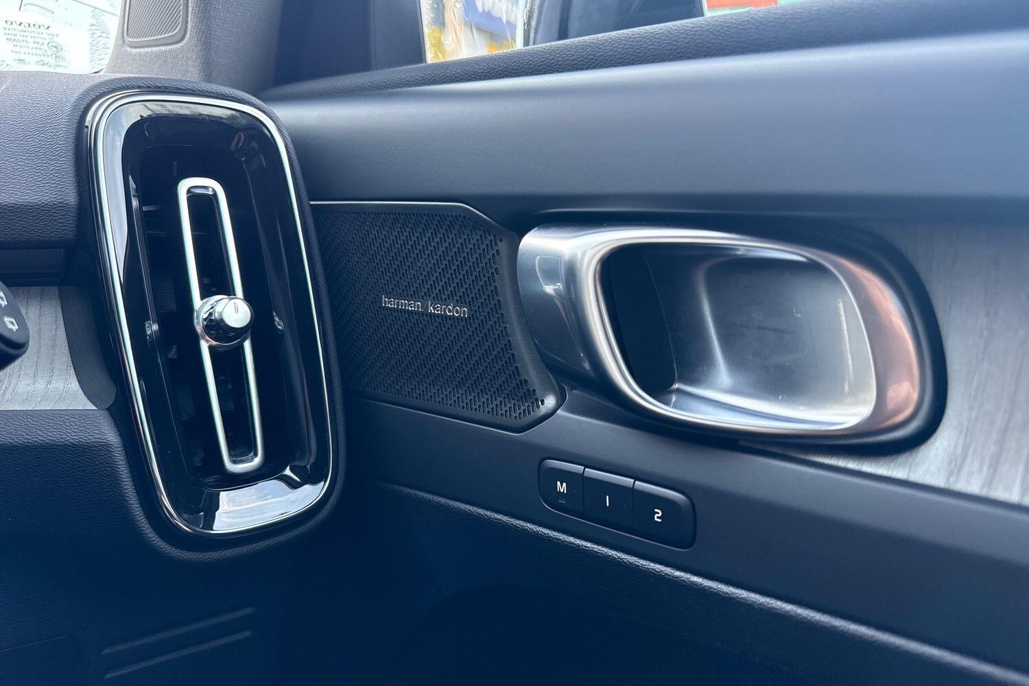 Used Volvo XC40 2024 for sale - 76573665: Photo 42