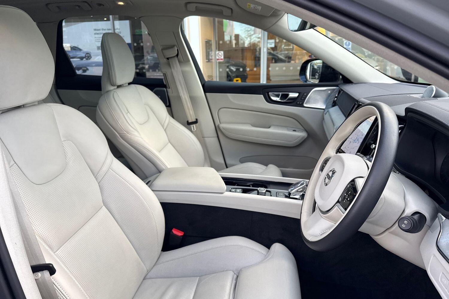 Used Volvo XC60 2024 for sale - 77497461: Photo 26