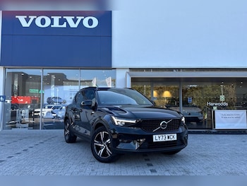 Volvo - XC40