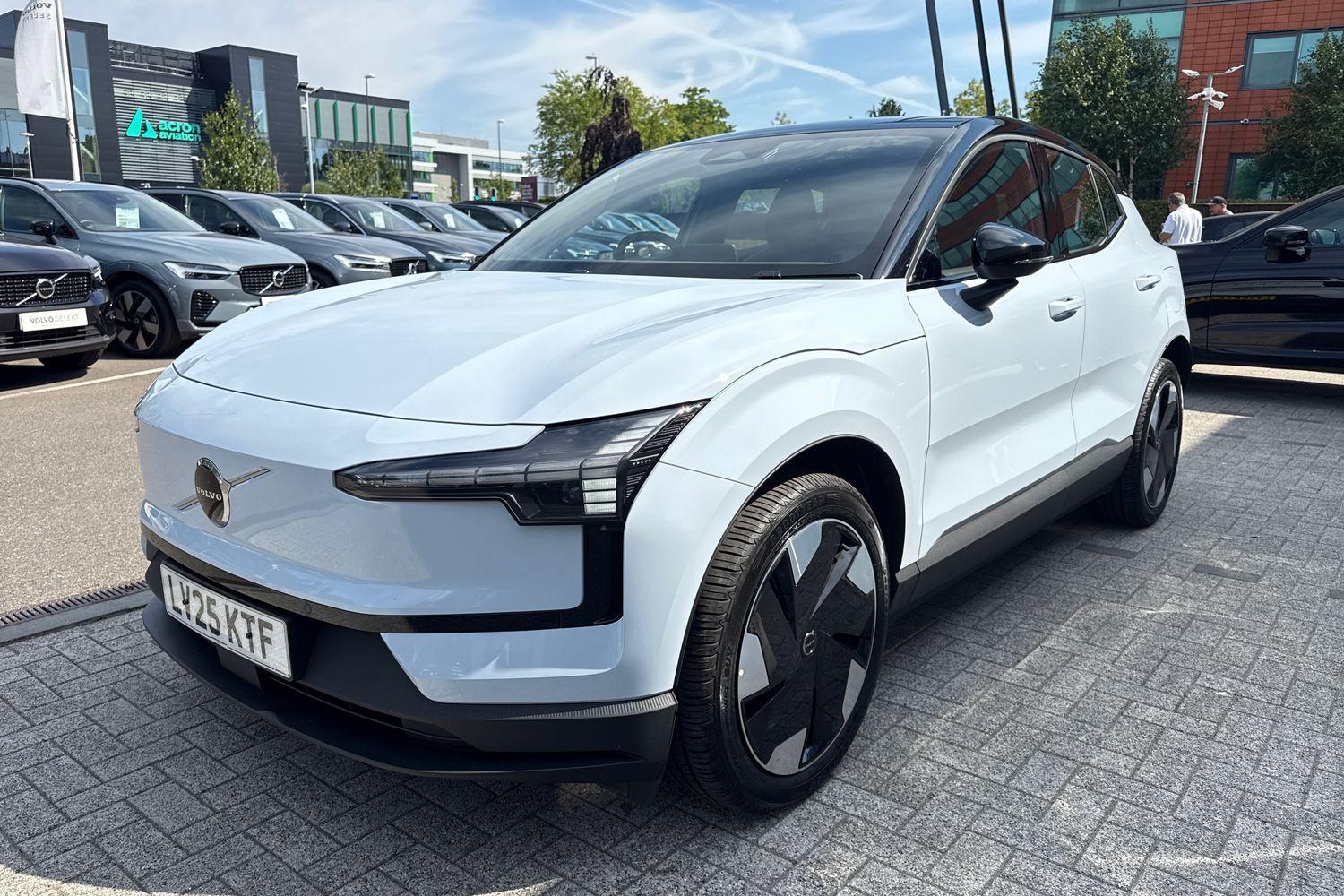 Used Volvo EX30 2025 for sale - 77469030: Photo 11