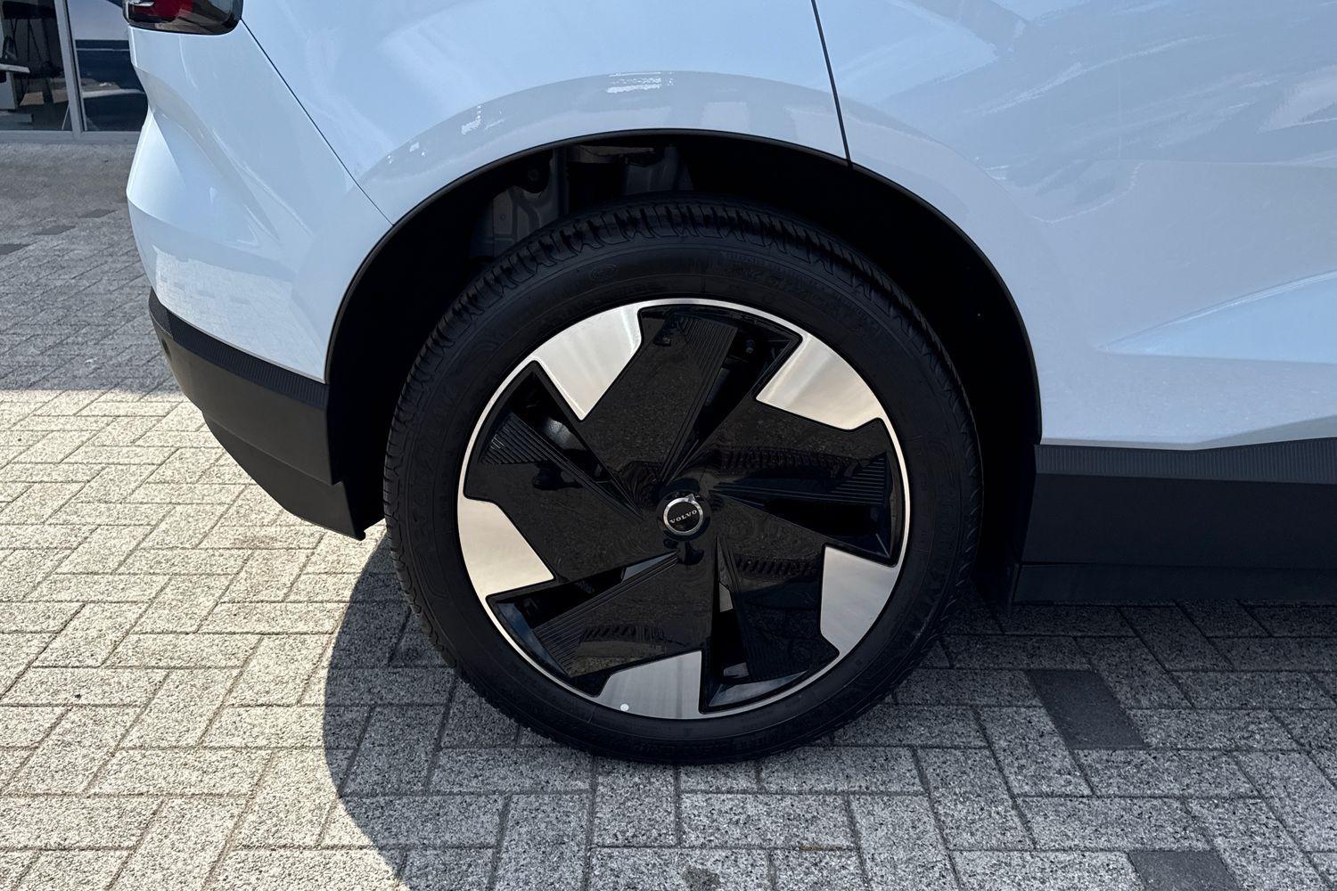 Used Volvo EX30 2025 for sale - 77469030: Photo 13