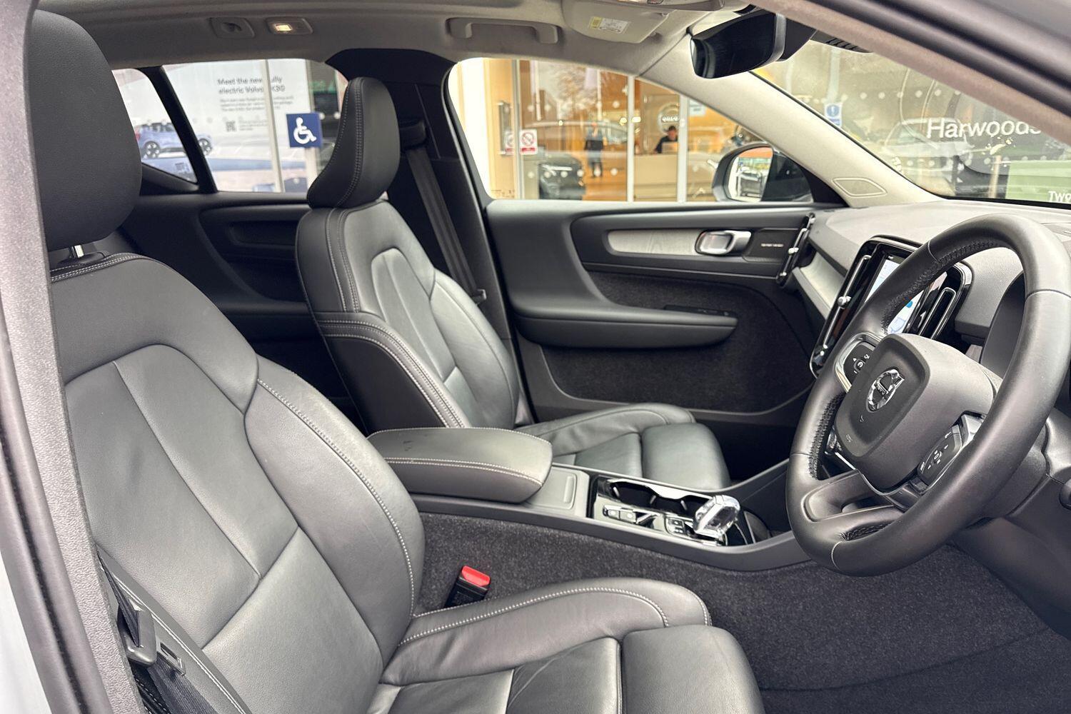 Used Volvo XC40 2025 for sale - 77376970: Photo 26