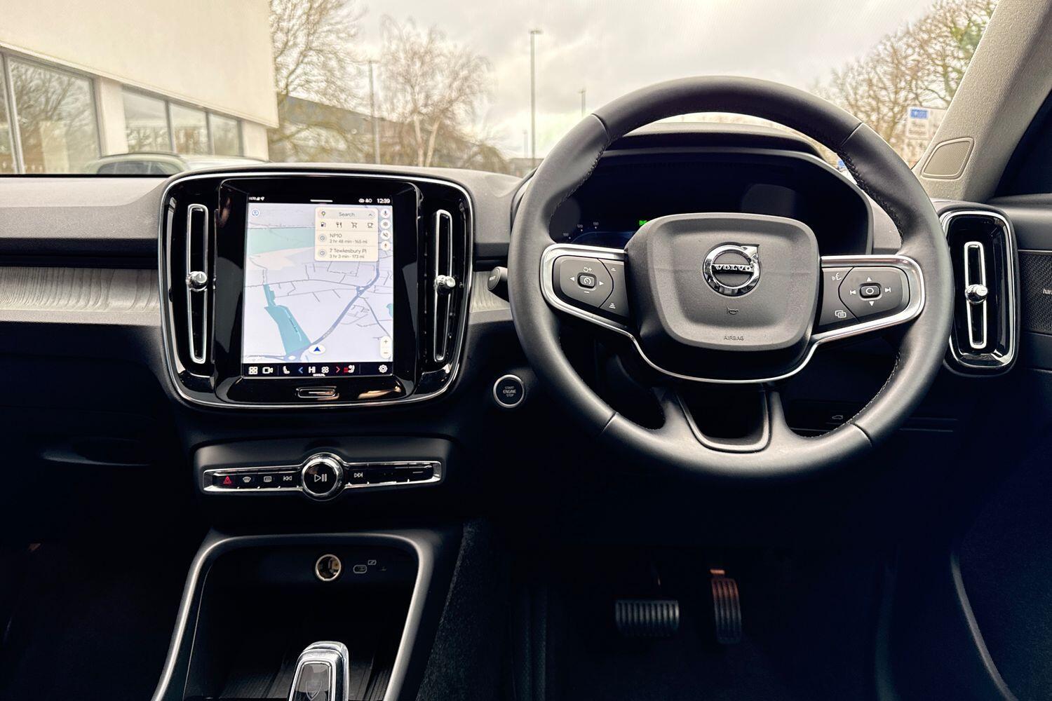 Used Volvo XC40 2025 for sale - 77376970: Photo 34