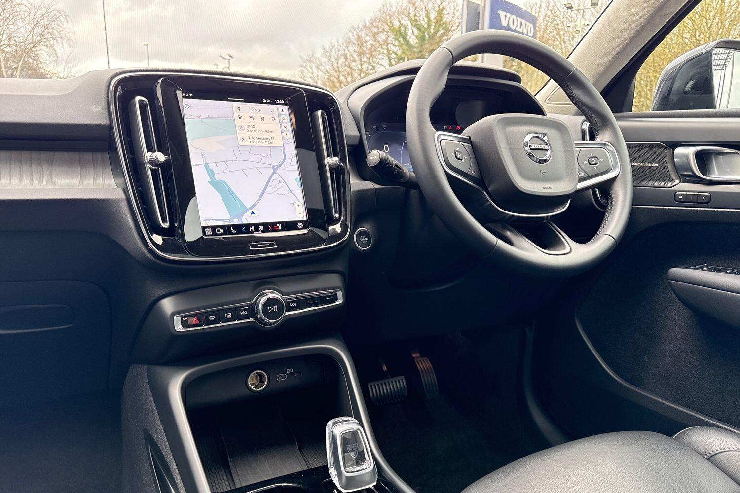 Used Volvo XC40 2025 for sale - 77376970: Photo 35