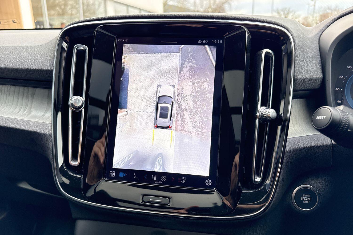 Used Volvo XC40 2025 for sale - 77376970: Photo 38