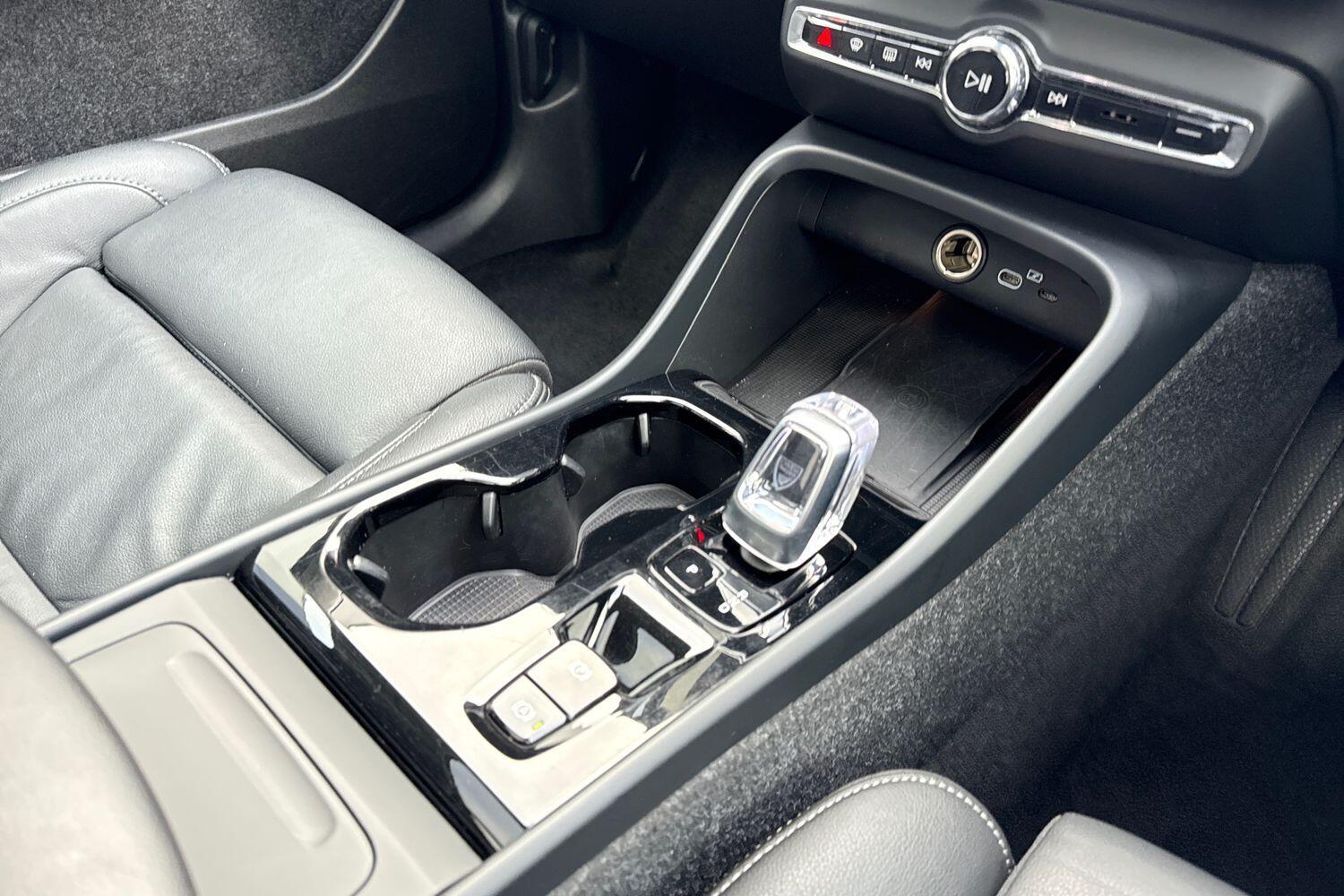 Used Volvo XC40 2025 for sale - 77376970: Photo 43