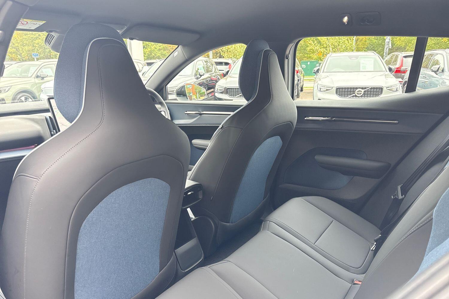 Used Volvo EX30 2025 for sale - 76513105: Photo 30