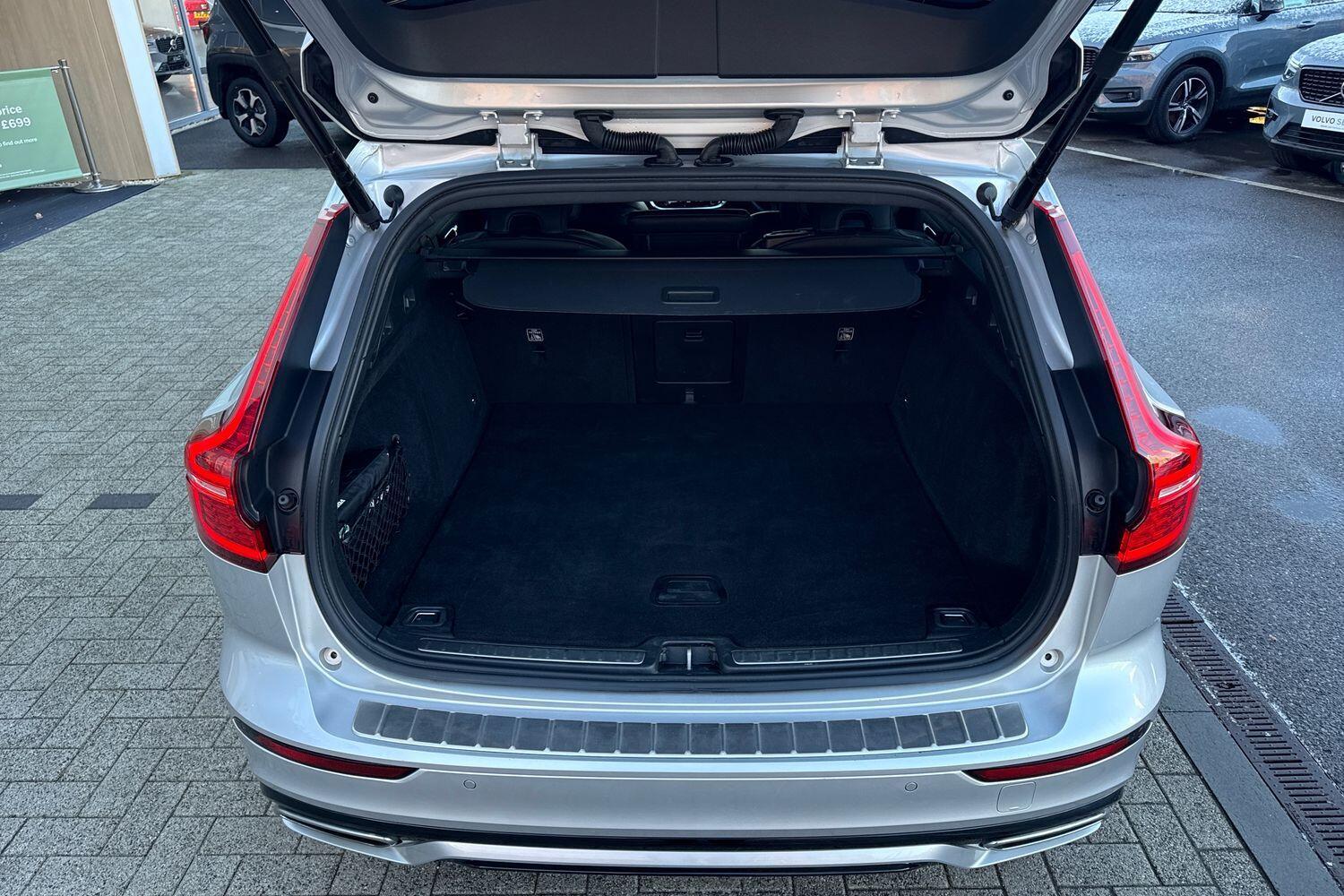 Used Volvo V60 2020 for sale - 77103574: Photo 20