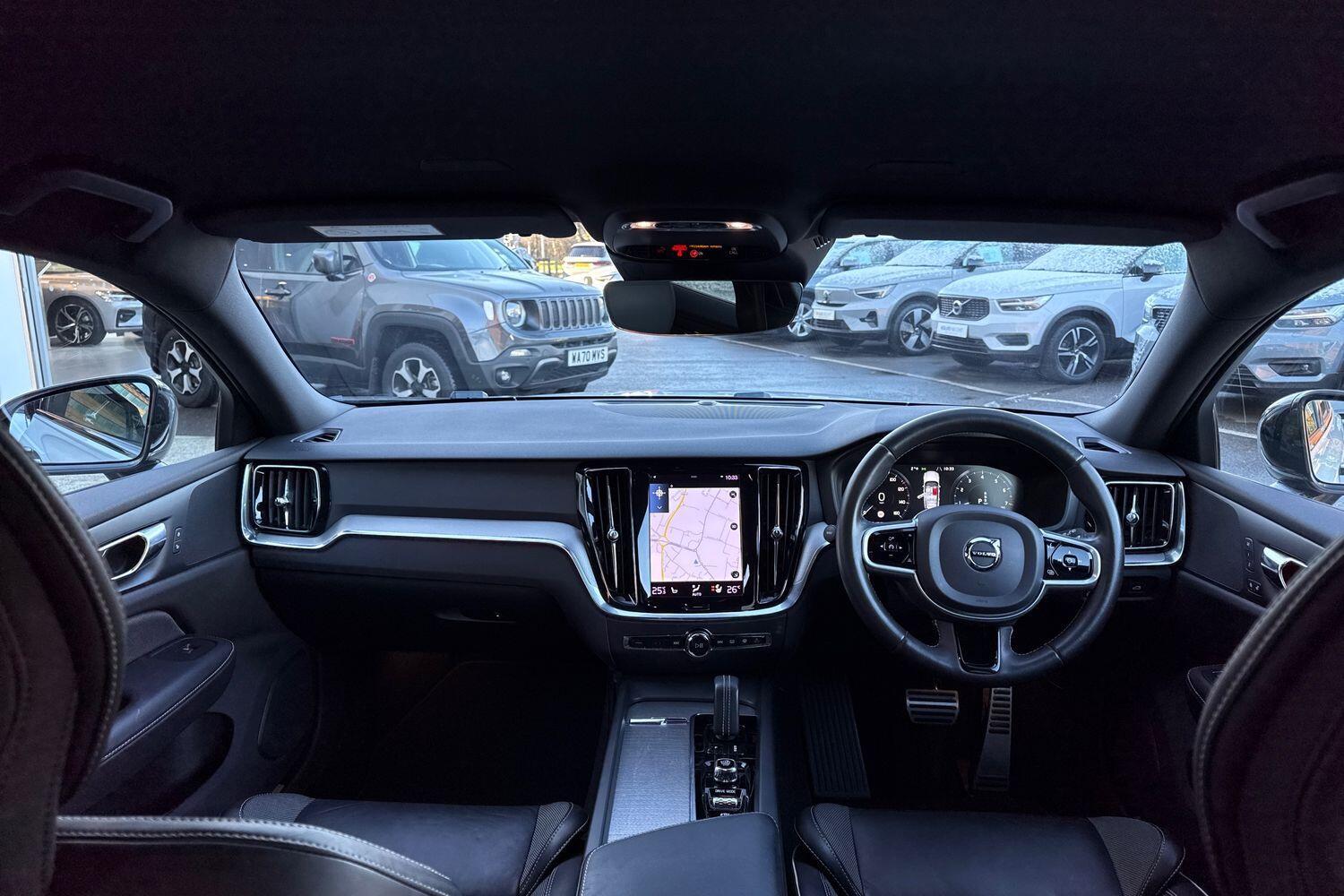 Used Volvo V60 2020 for sale - 77103574: Photo 3