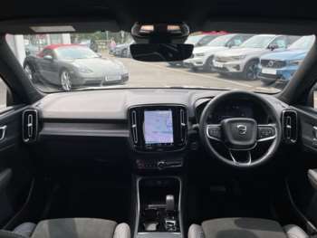 Used Volvo XC40 2023 for sale - 75139433: Photo
