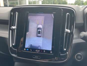 Used Volvo XC40 2023 for sale - 75139433: Photo