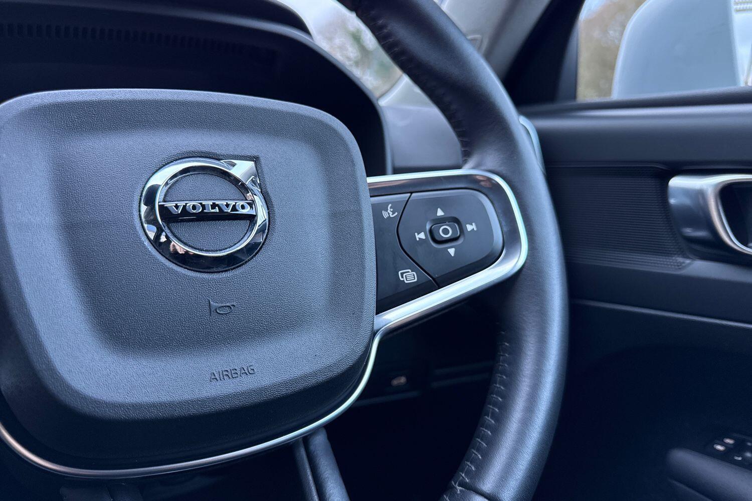 Used Volvo XC40 2021 for sale - 76913878: Photo 37