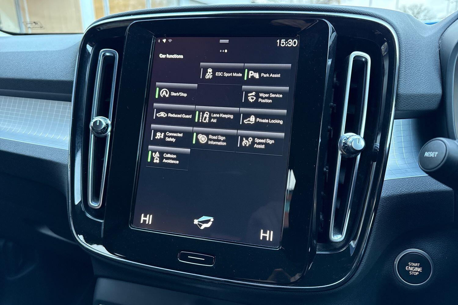 Used Volvo XC40 2021 for sale - 76913878: Photo 40