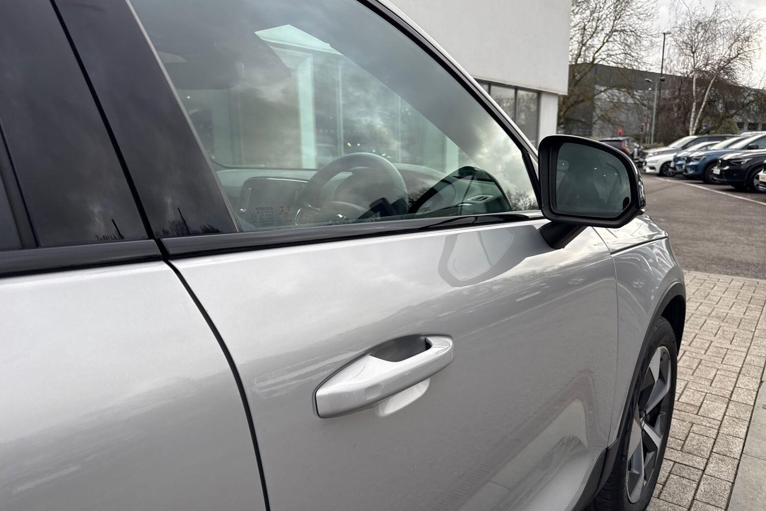 Used Volvo XC40 2022 for sale - 77537140: Photo 17