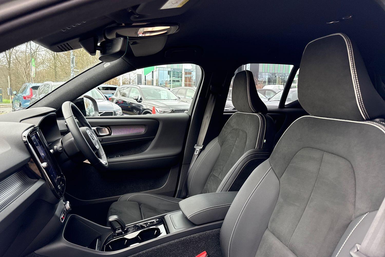 Used Volvo XC40 2022 for sale - 77537140: Photo 28