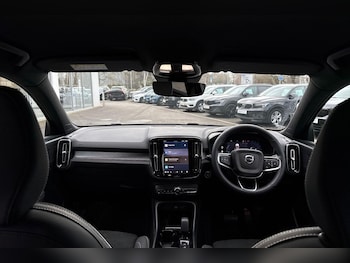 Used Volvo XC40 2022 for sale - 77537140: Photo