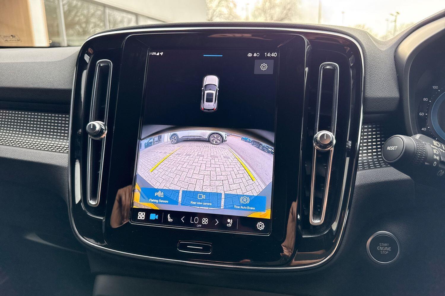 Used Volvo XC40 2022 for sale - 77537140: Photo 4