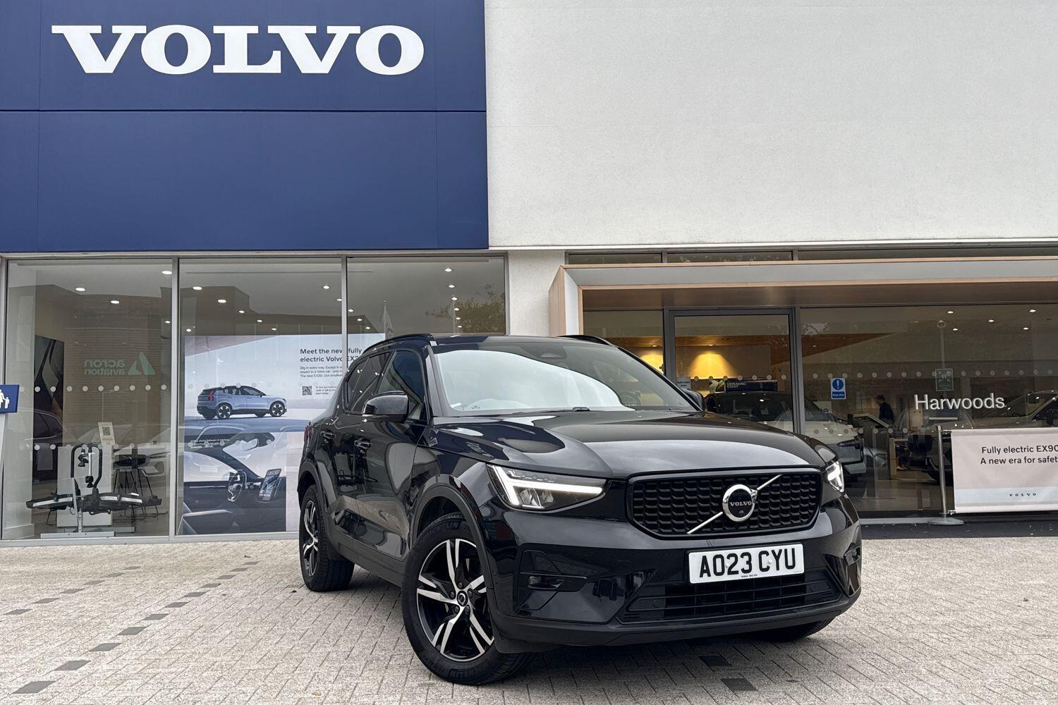 Used Volvo XC40 2023 for sale - 76108814: Photo 1