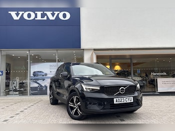 Volvo - XC40