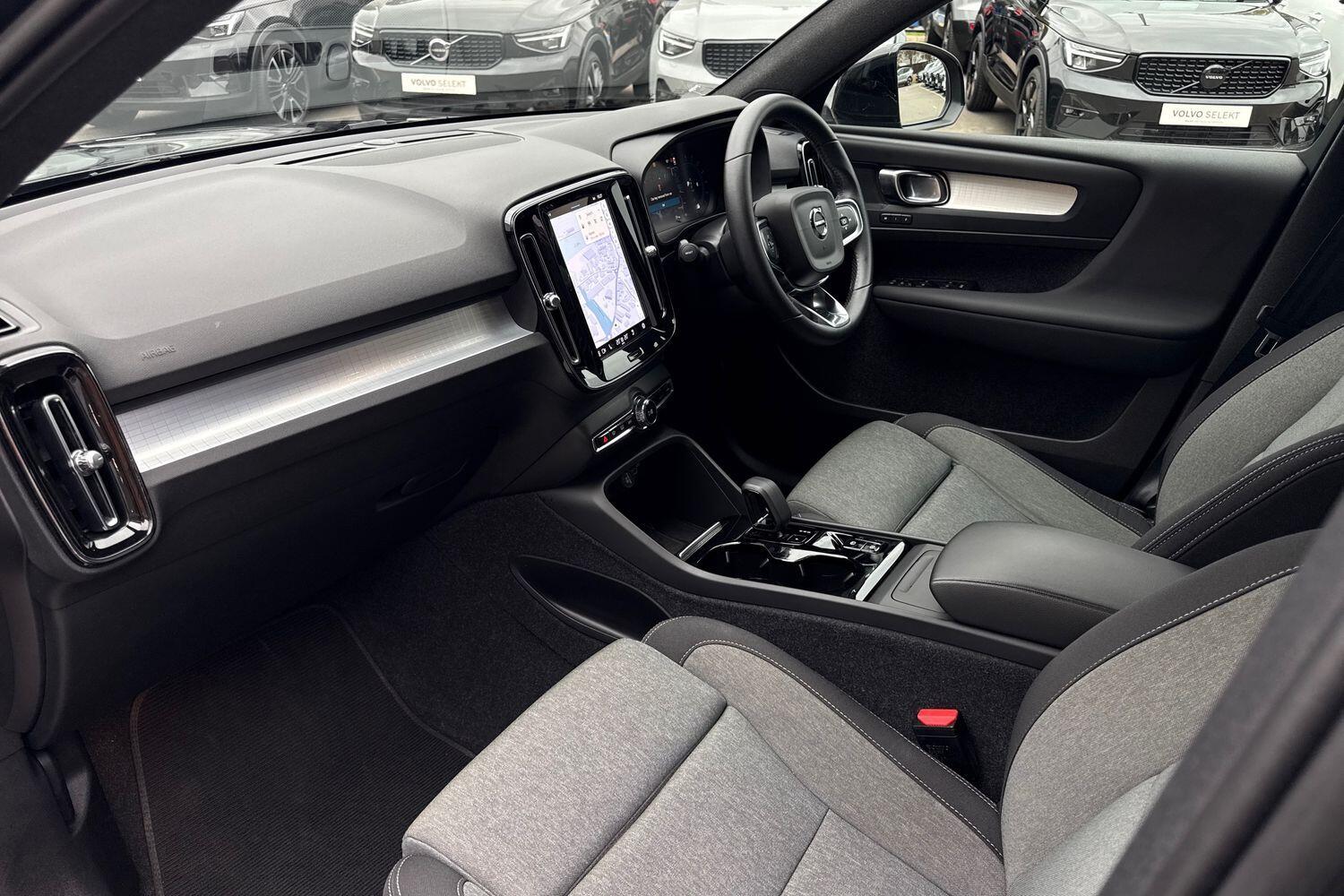 Used Volvo XC40 2023 for sale - 76108814: Photo 26