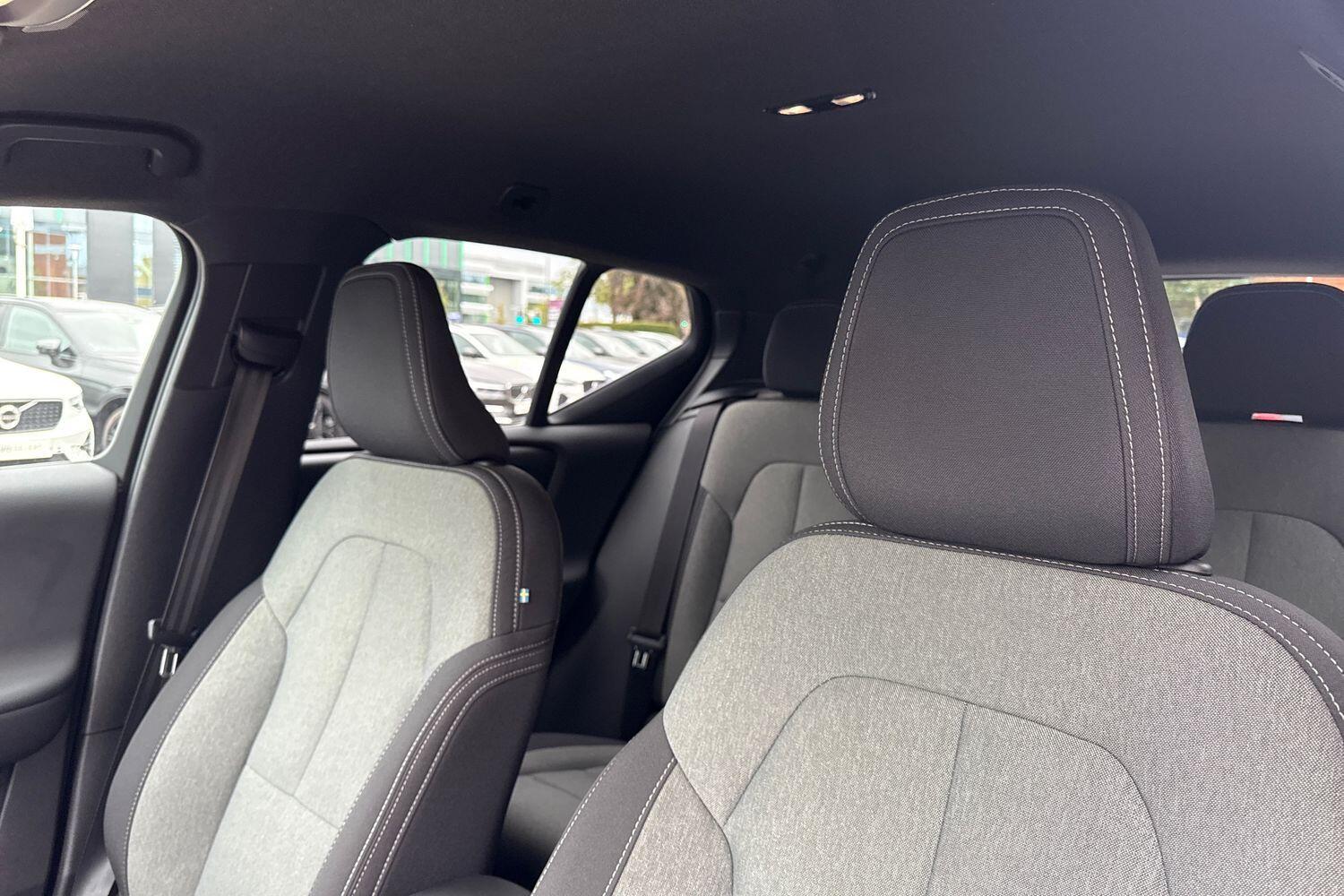 Used Volvo XC40 2023 for sale - 76108814: Photo 28